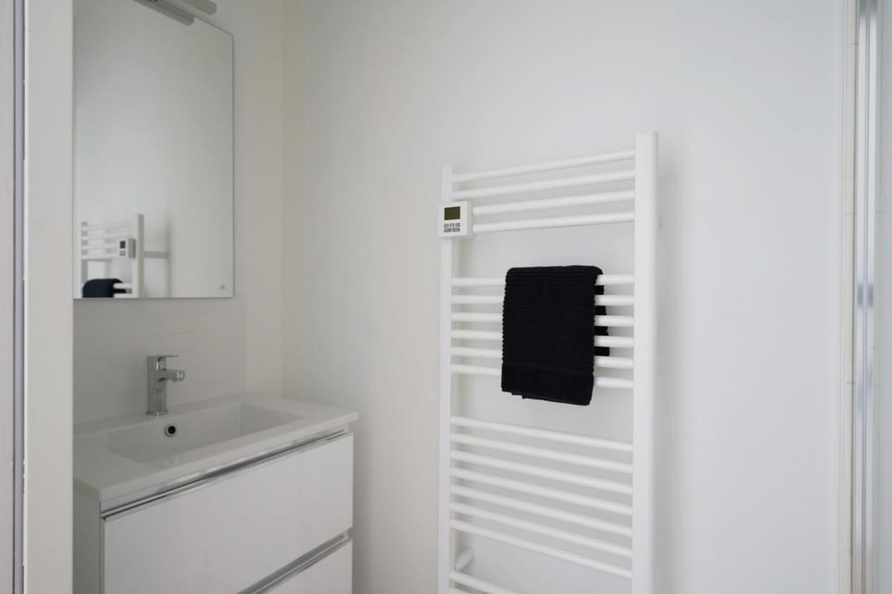 Centre Les Sables - Jet D'Eau - T2 Sauveterre Apartment Ngoại thất bức ảnh